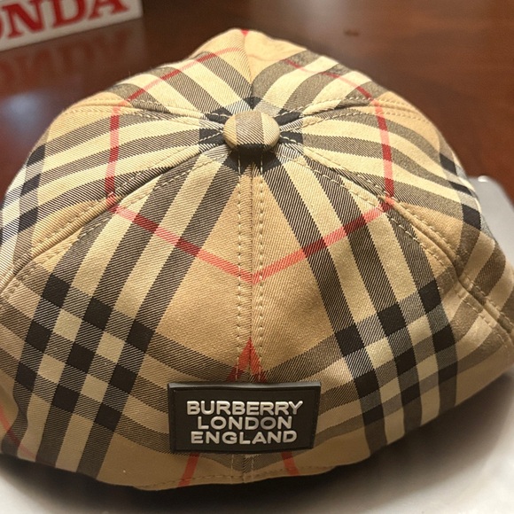 Burberry Vintage Archive Beige Check Cap - Picture 3 of 6